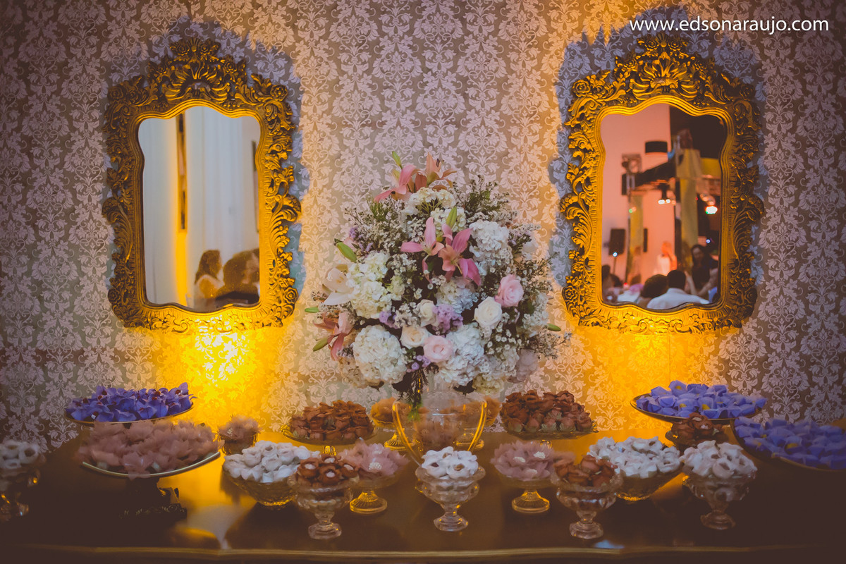 Edson Araujo Fotografias, Casando em João PInheiro - MG, Casamentos em João Pinheiro, Cassia e Luiz Fernando, Namastê em João Pinheiro MG, Bolo de casamento em João Pinheiro, Maquete em João Pinheiro.