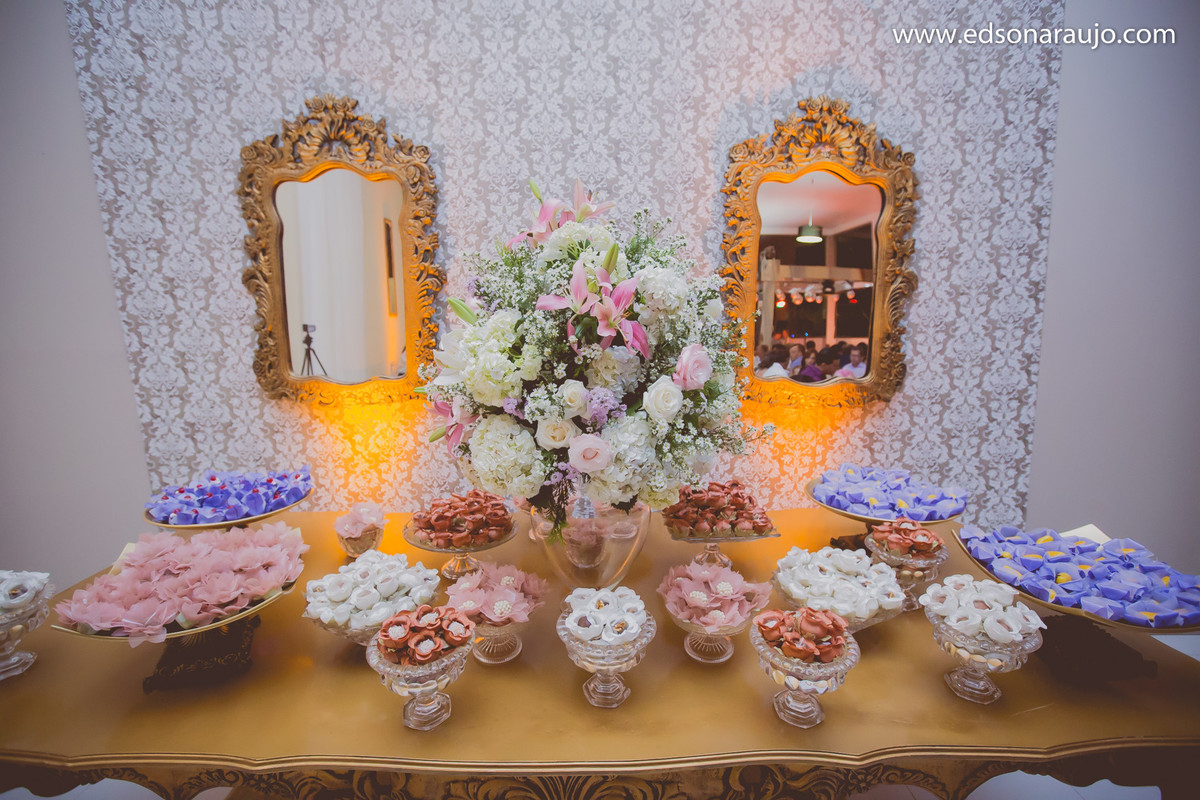 Edson Araujo Fotografias, Casando em João PInheiro - MG, Casamentos em João Pinheiro, Cassia e Luiz Fernando, Namastê em João Pinheiro MG, Bolo de casamento em João Pinheiro, Maquete em João Pinheiro.