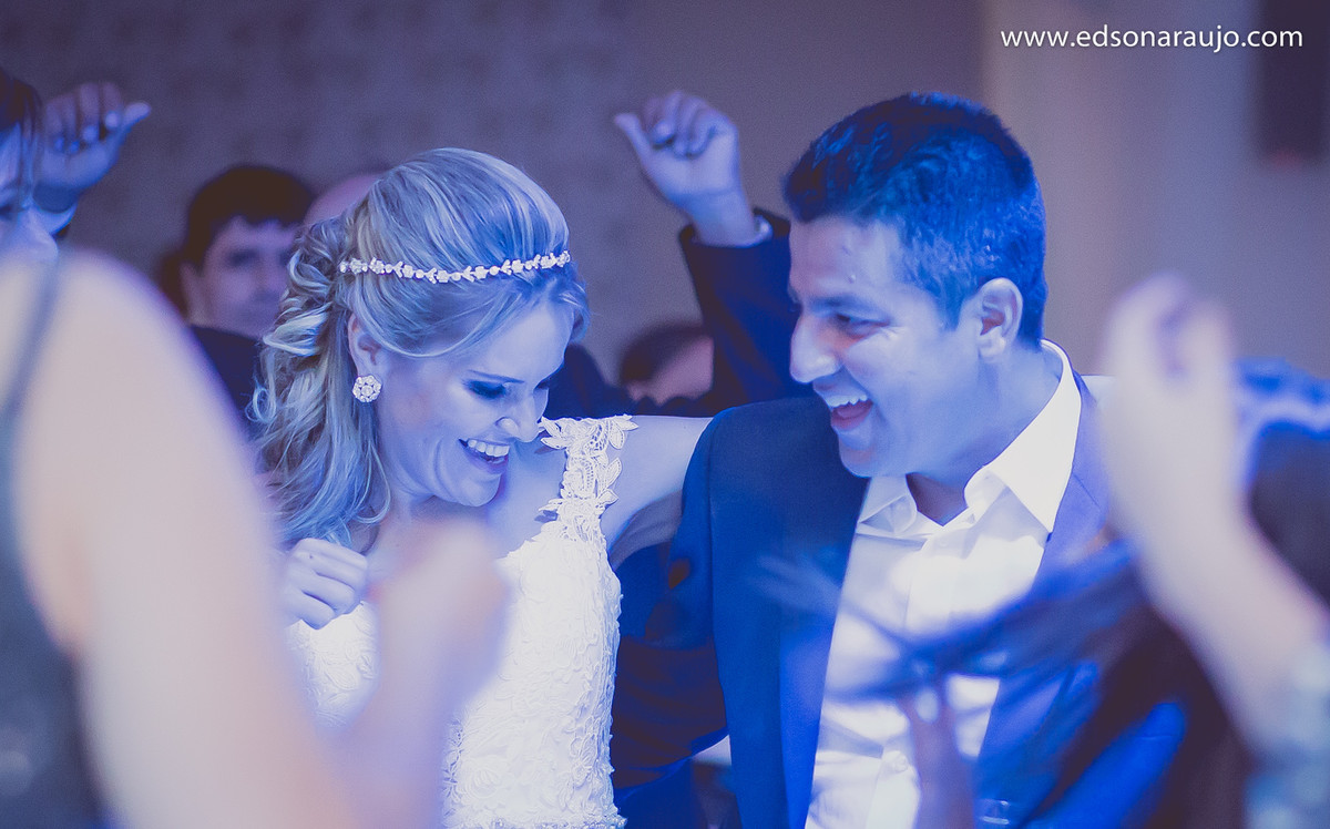 Edson Araujo Fotografias, Casando em João PInheiro - MG, Casamentos em João Pinheiro, Cassia e Luiz Fernando, Namastê em João Pinheiro MG, Bolo de casamento em João Pinheiro, Maquete em João Pinheiro.