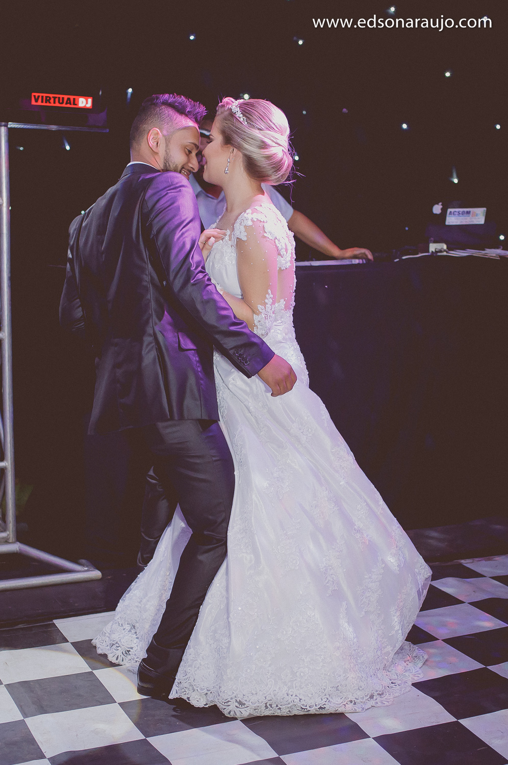 Edson, Edson Araujo Fotografias, Fotografo de casamentos em Betim MG, Casamento em Betim, Noivas Betim, Salão de beleza em Betim, Buquê em Betim, Casal romantico, Estefania e Rafael, Melhor fotografo.