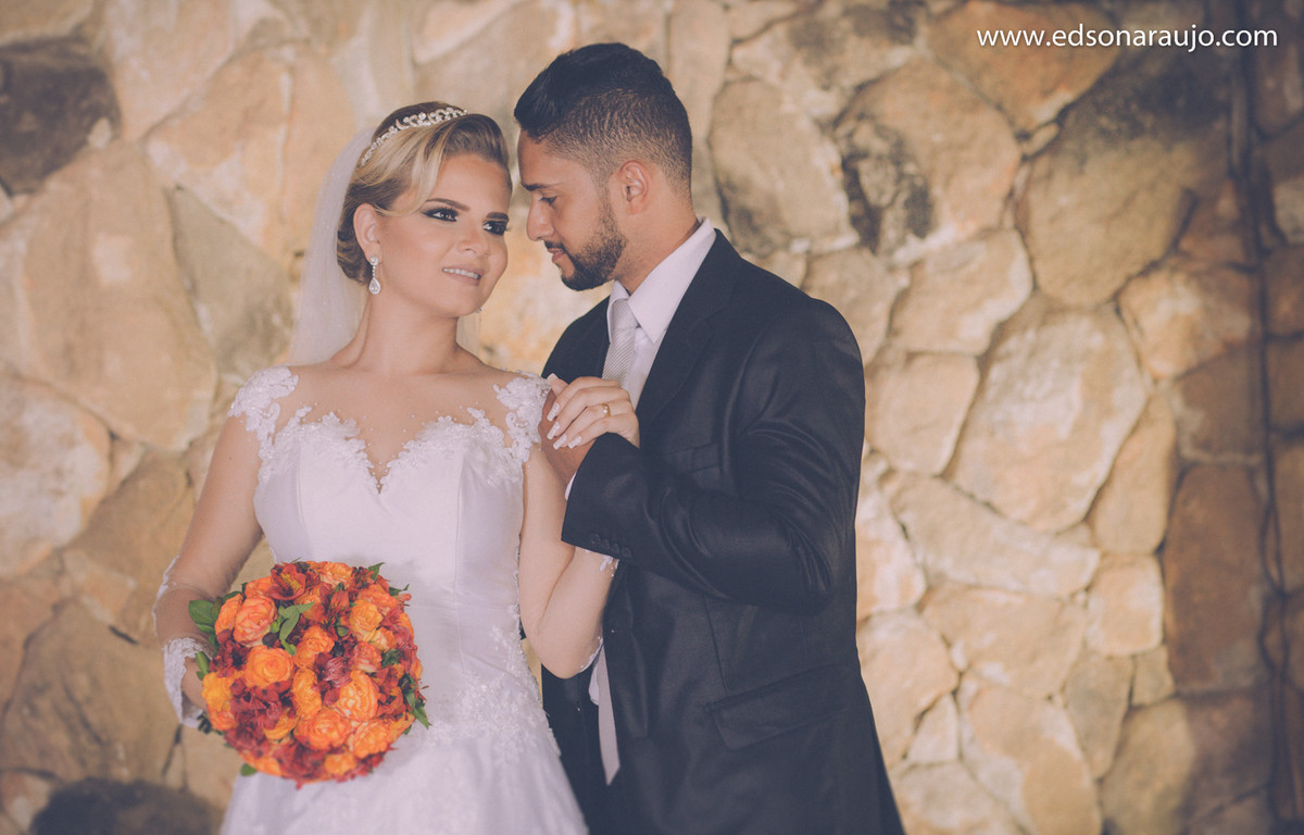 Edson, Edson Araujo Fotografias, Fotografo de casamentos em Betim MG, Casamento em Betim, Noivas Betim, Salão de beleza em Betim, Buquê em Betim, Casal romantico, Estefania e Rafael, Melhor fotografo.