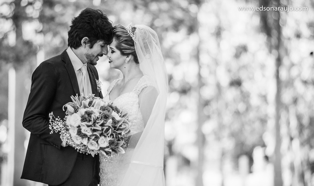 Fotografo Edson Araujo, Edson Araujo Fotografias, Lara e Vinicius Lagoa Grande MG, Casando em Lagoa Grande, Casamento Lara e Vinicius, Viviani Correa, Fotografo de casamentos em Minas Gerais.