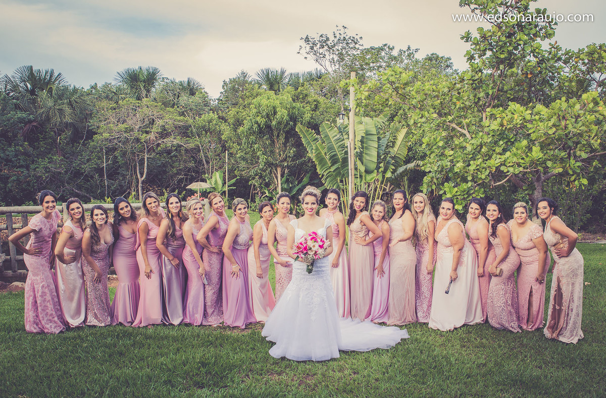 Fotografo Edson Araujo, Edson Araujo Fotografias, Lara e Vinicius Lagoa Grande MG, Casando em Lagoa Grande, Casamento Lara e Vinicius, Viviani Correa, Fotografo de casamentos em Minas Gerais.
