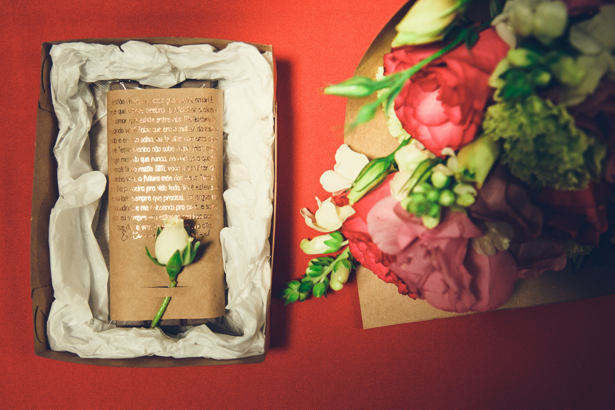 flores, buque, presente para noiva, presente em patos de minas 