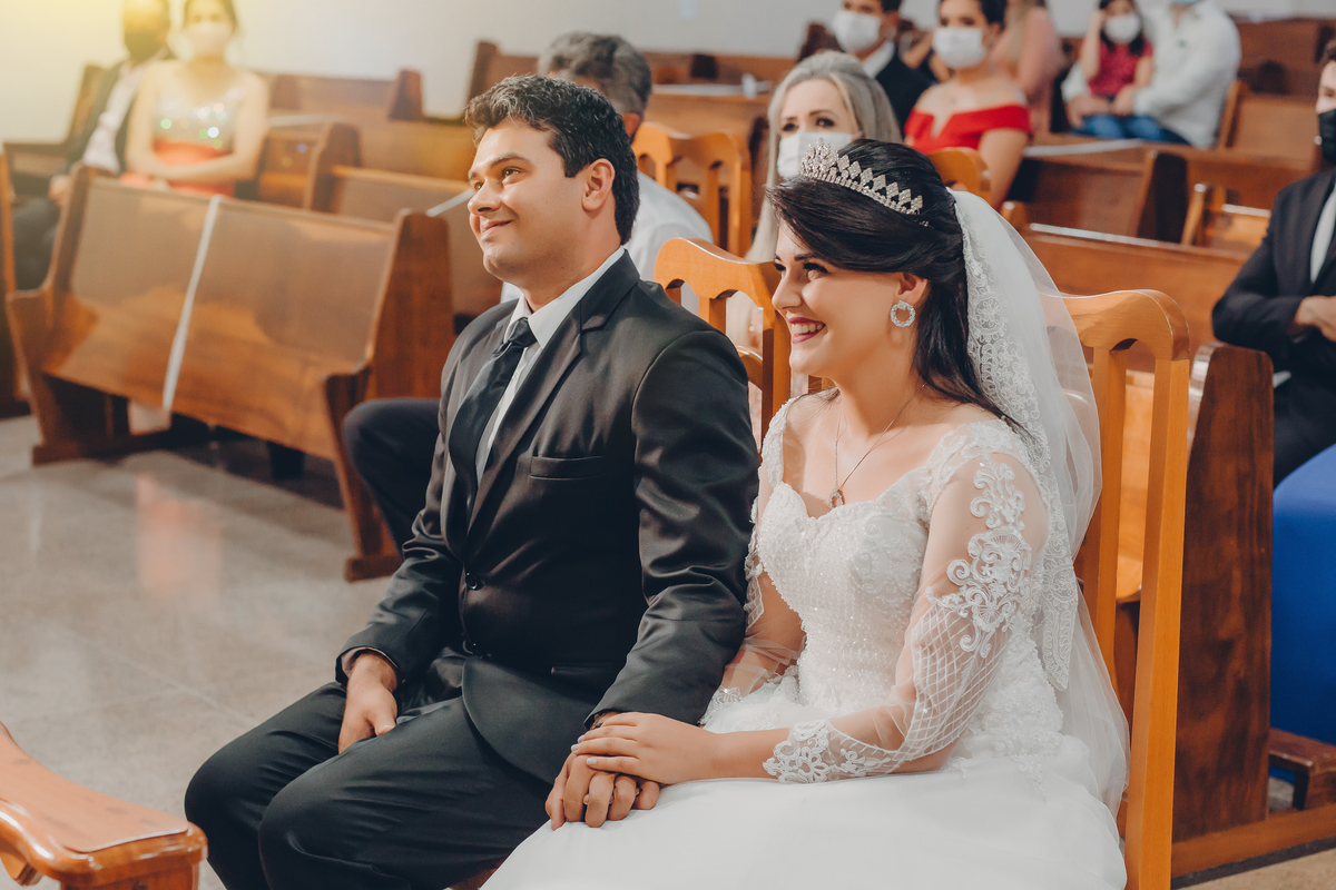 Casamento da Raiane e Ailton em Presidente Olegario. Casamento 2021, Patos de Minas, noivas, noivos, vestido de noiva, fotos de noiva, noiva linda, casamento, noivado, noivei, 