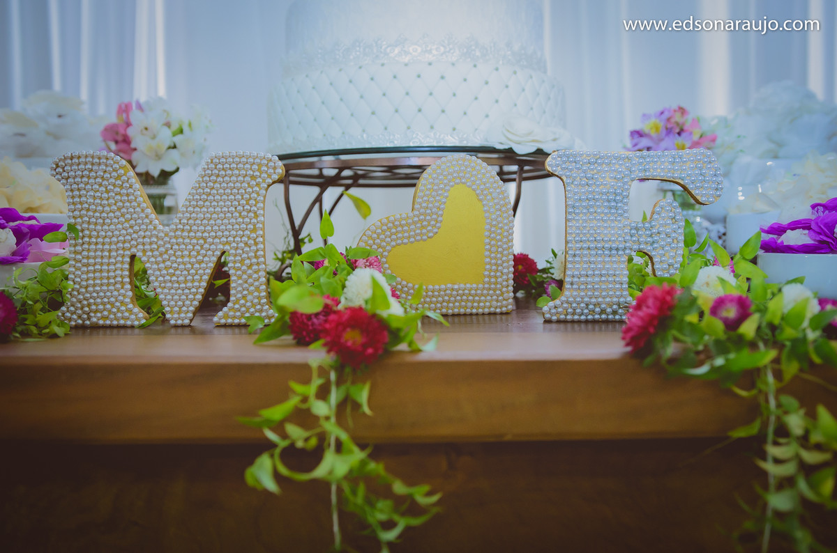 decoração de casamento em Patos de Minas MG, docinhos de casamento, decoração de casamentos, flores para casamento, alianças de casamento, decoração, noiva, noivo, noivos, fotografo de casamento