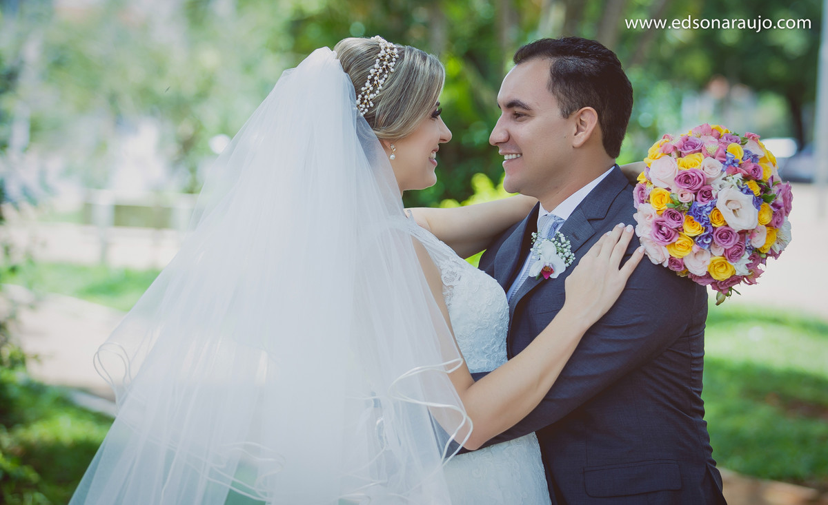 Fabiana e Marcos Patos de Minas MG, Edson Araujo Fotografias, Casando em Patos, Noivas de Patos de Minas, Icasei, Casamentos 2018, Fotografo de casamentos em Patos de Minas, Fotografo de casamentos.