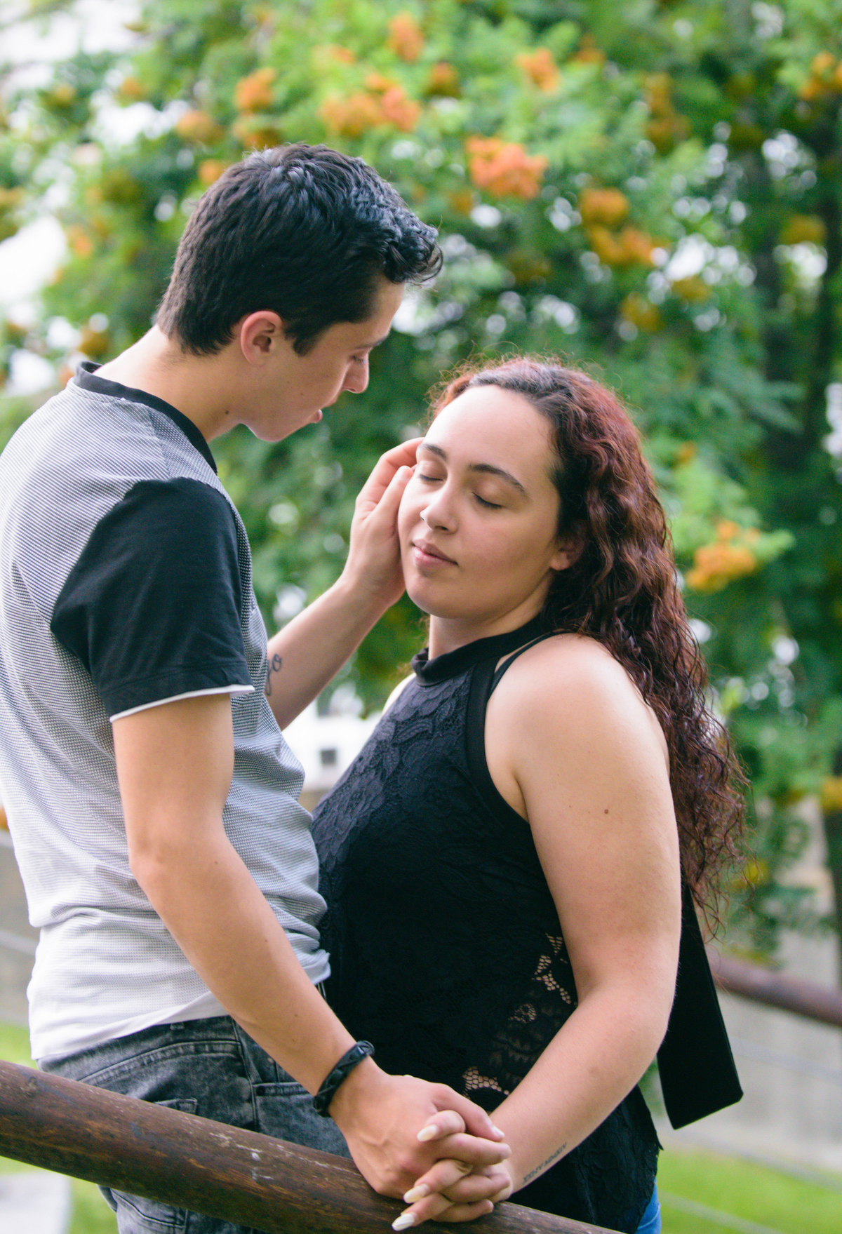 O namoro- a felicidade da noiva-sessão fotográfica- Bragança
