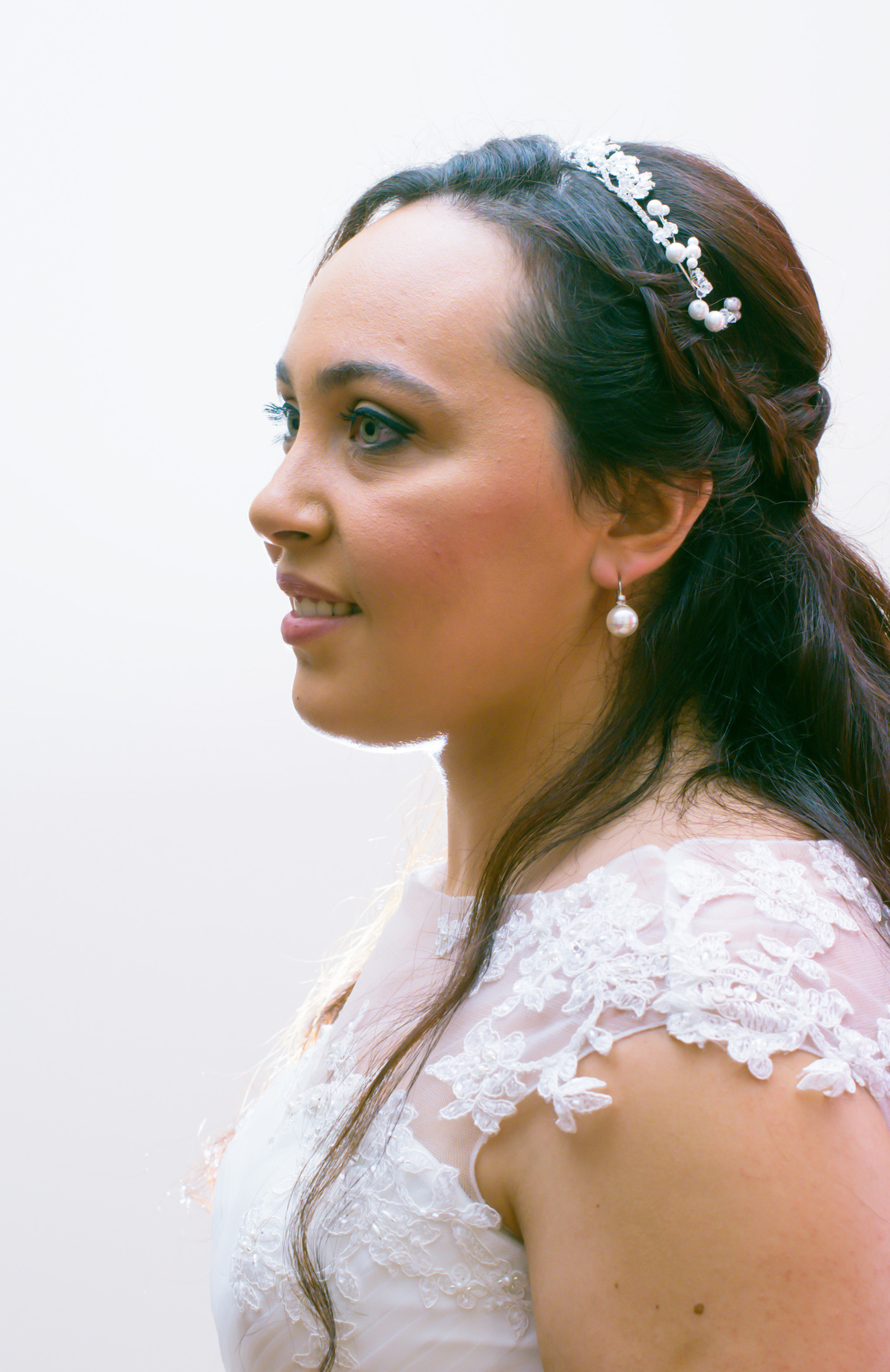 A noiva sorrindo-casa da noiva-casamento-Bragança