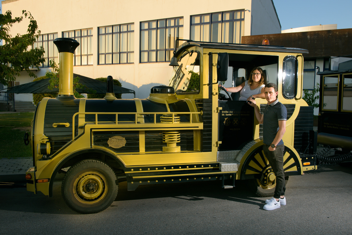 A história dos Noivos como Bombeiros