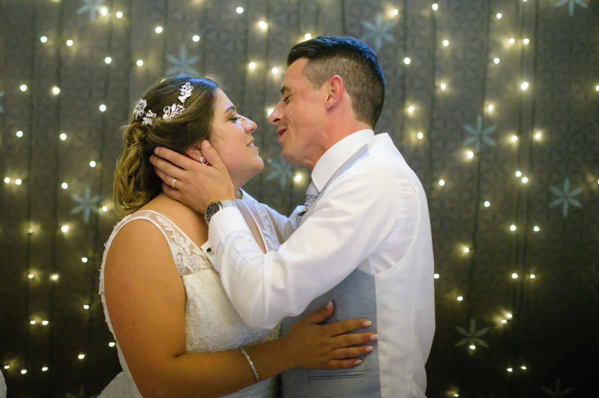 
 A ternura dos noivos-festa-quinta de la charrete-Macedo de cavaleiros