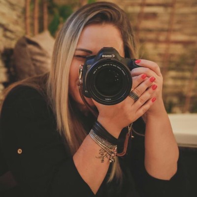 Sobre Lu Guilherme - Fotografia de Gestante, Parto, Newborn, Bebês e Família - Florianópolis