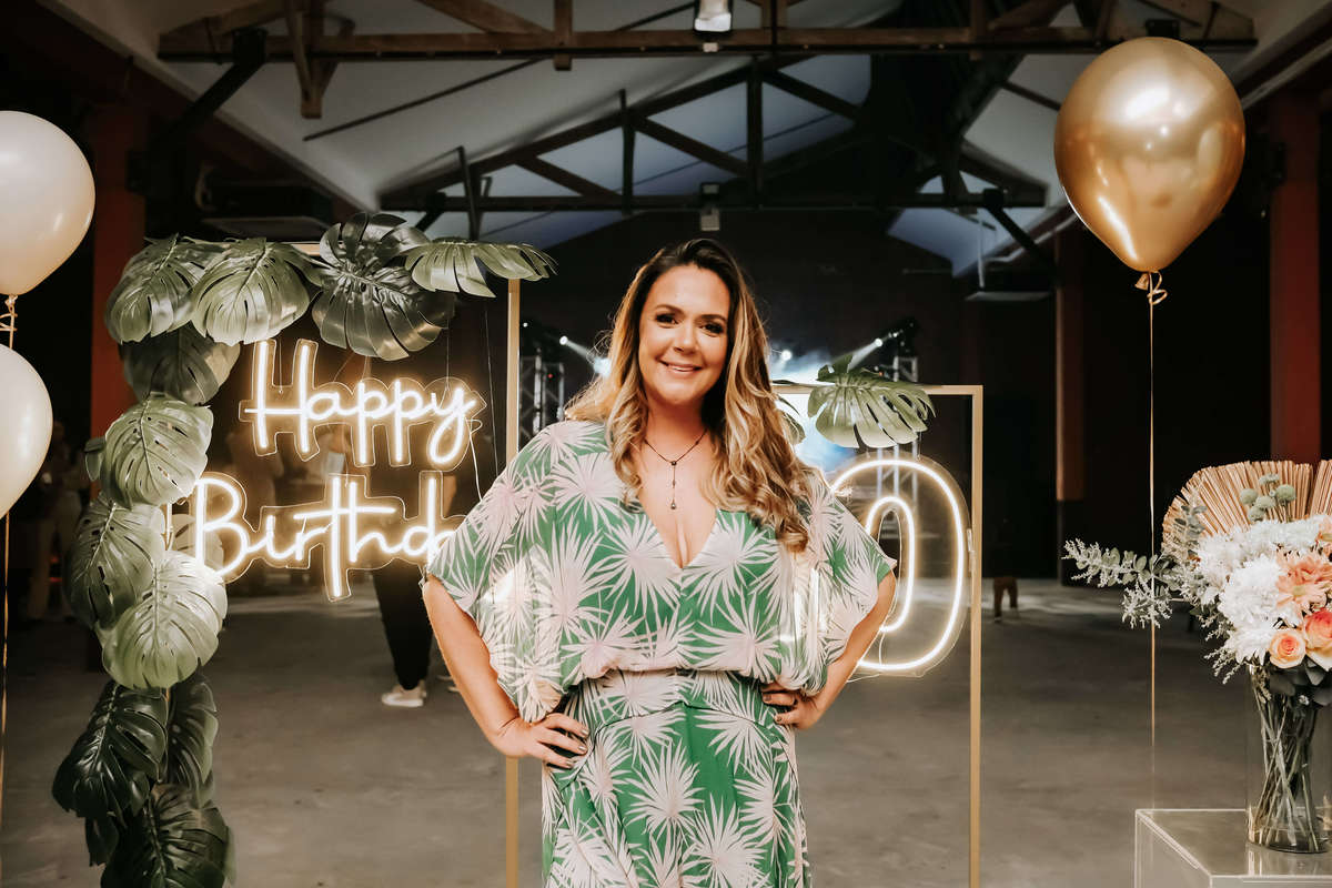 Aniversário 40 anos decoração minimalista fotógrafa, Espaço Villa935, Santo André