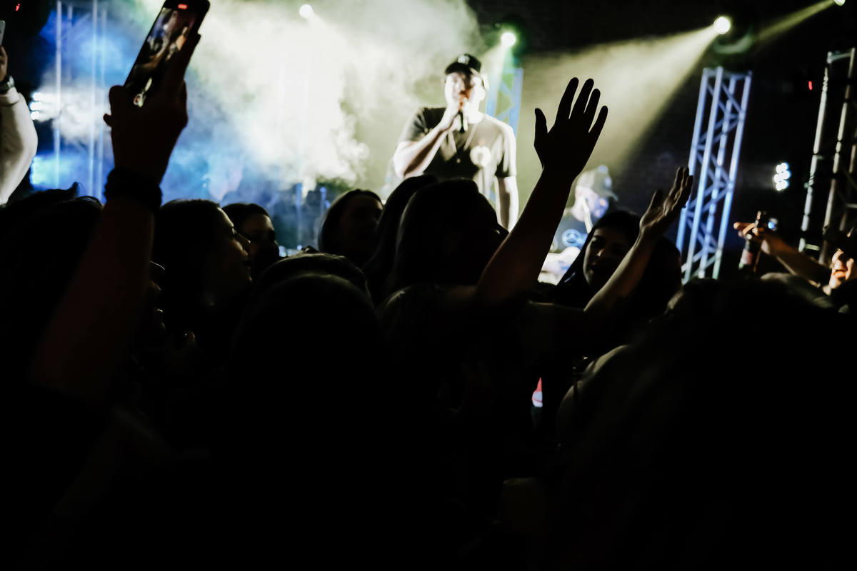 Aniversário 40 anos decoração minimalista fotógrafa, Espaço Villa935, Santo André