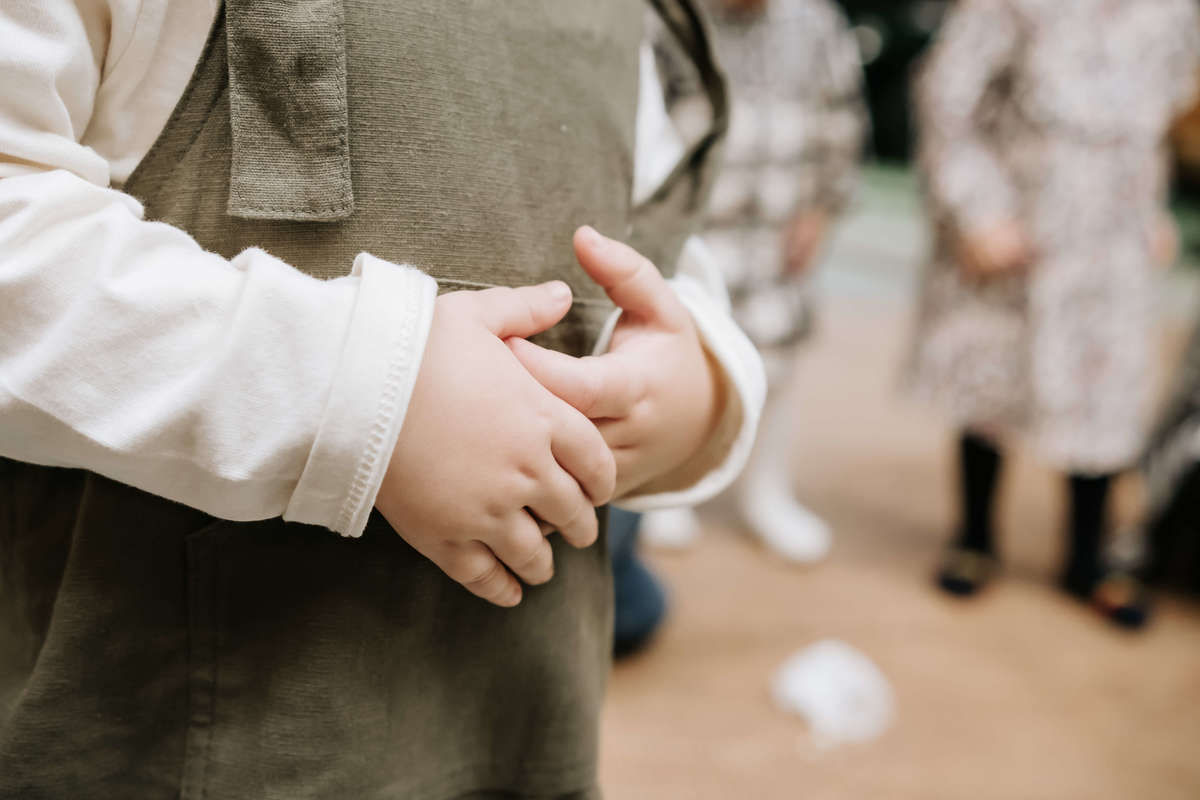 Festa infantil 2 anos menino tema Mickey Safari Buffet Espaço Formigueiro fotógrafa fotos naturais, São Paulo