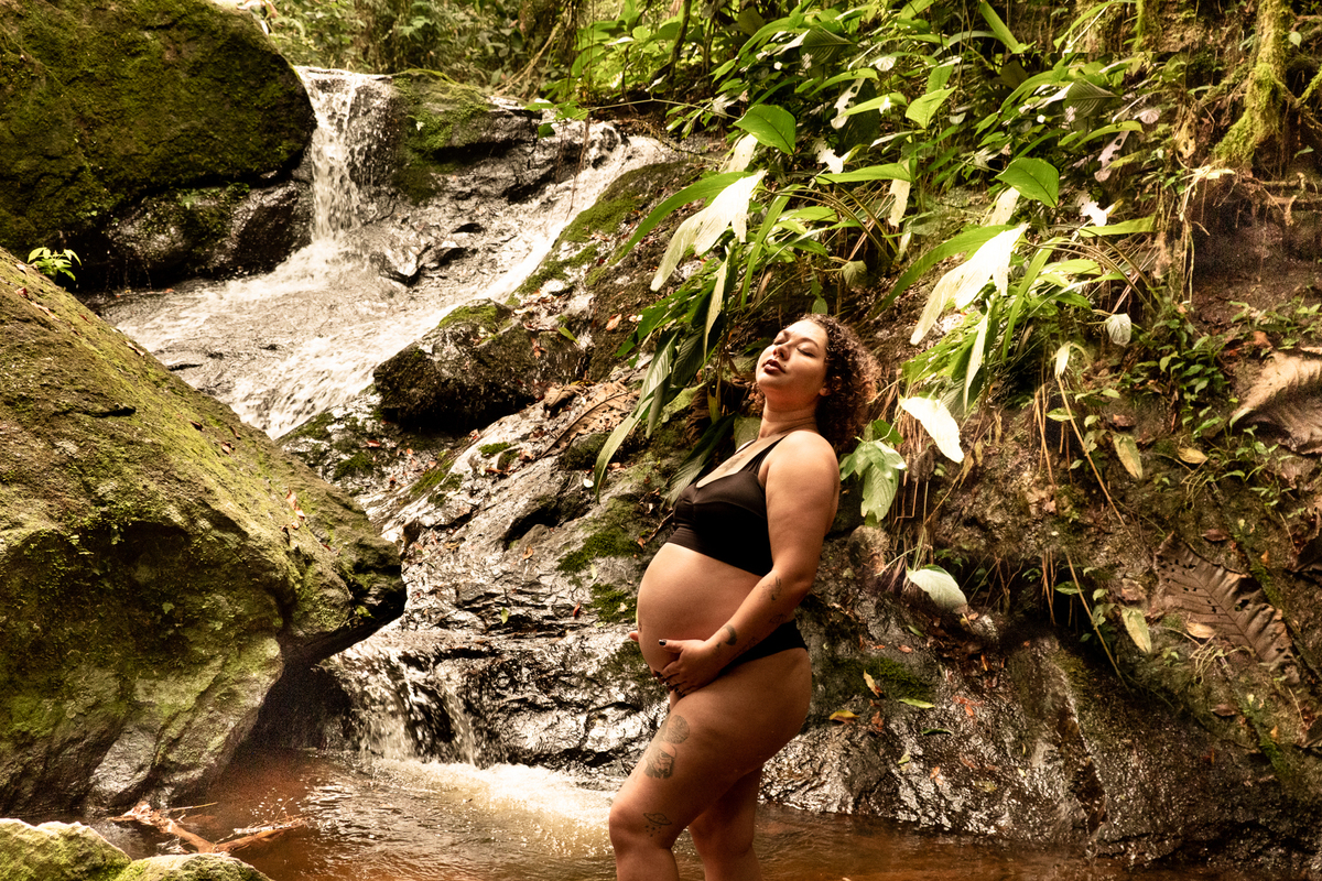 retrato-gestante-natureza-sp