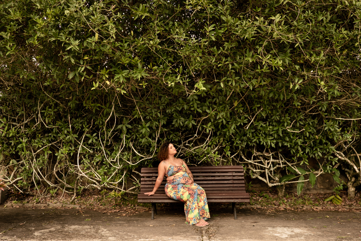 retrato-gestante-parque-natureza