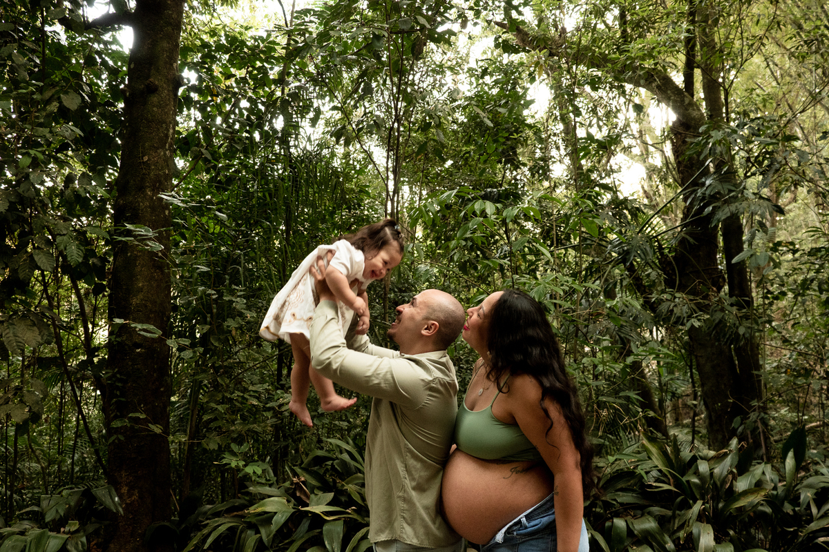 retrato-gestante-parque-natureza-sp