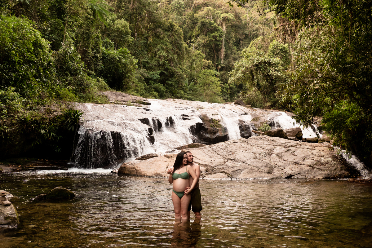 retrato-gestante-praia-sp