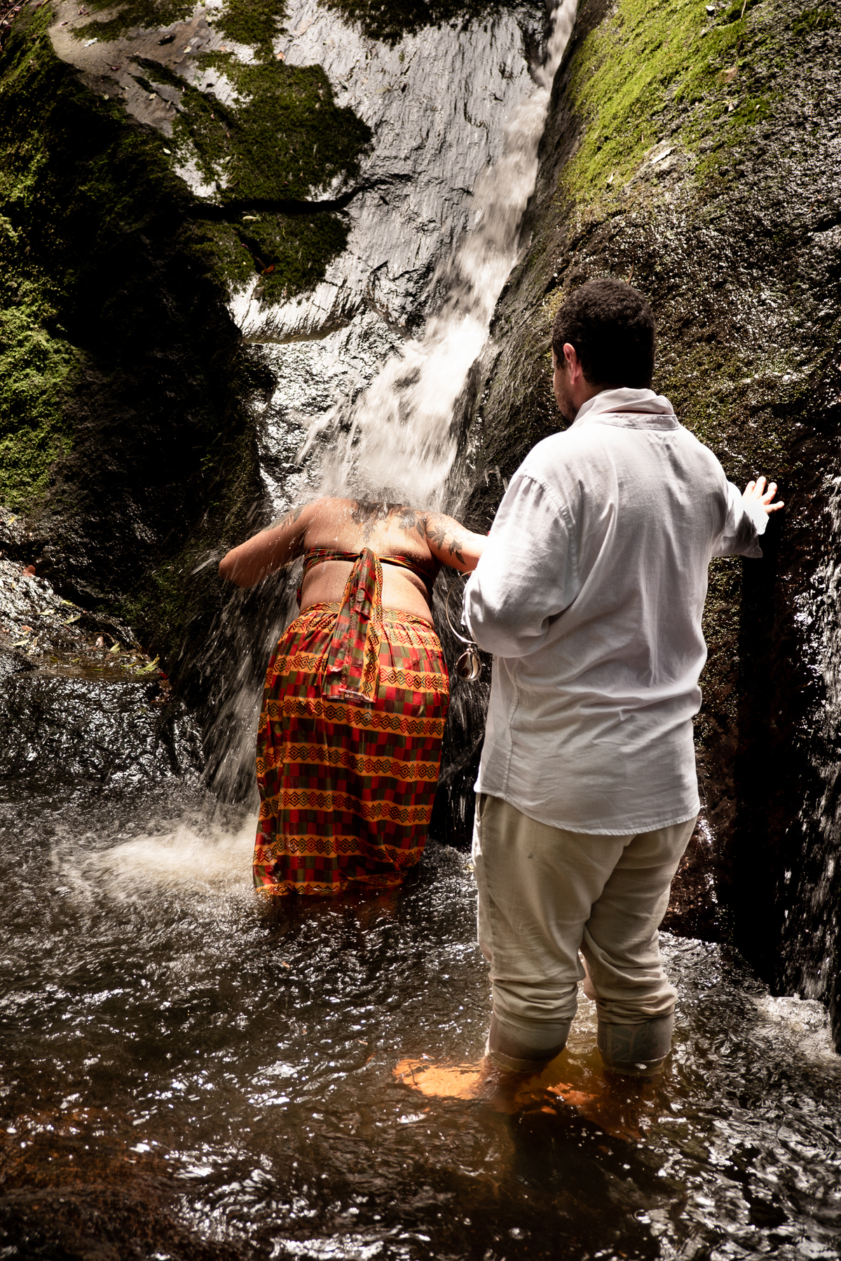 retrato gestante cachoeira