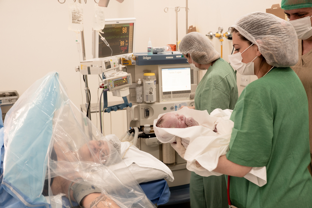 fotografia-nascimento-cesariana-sp