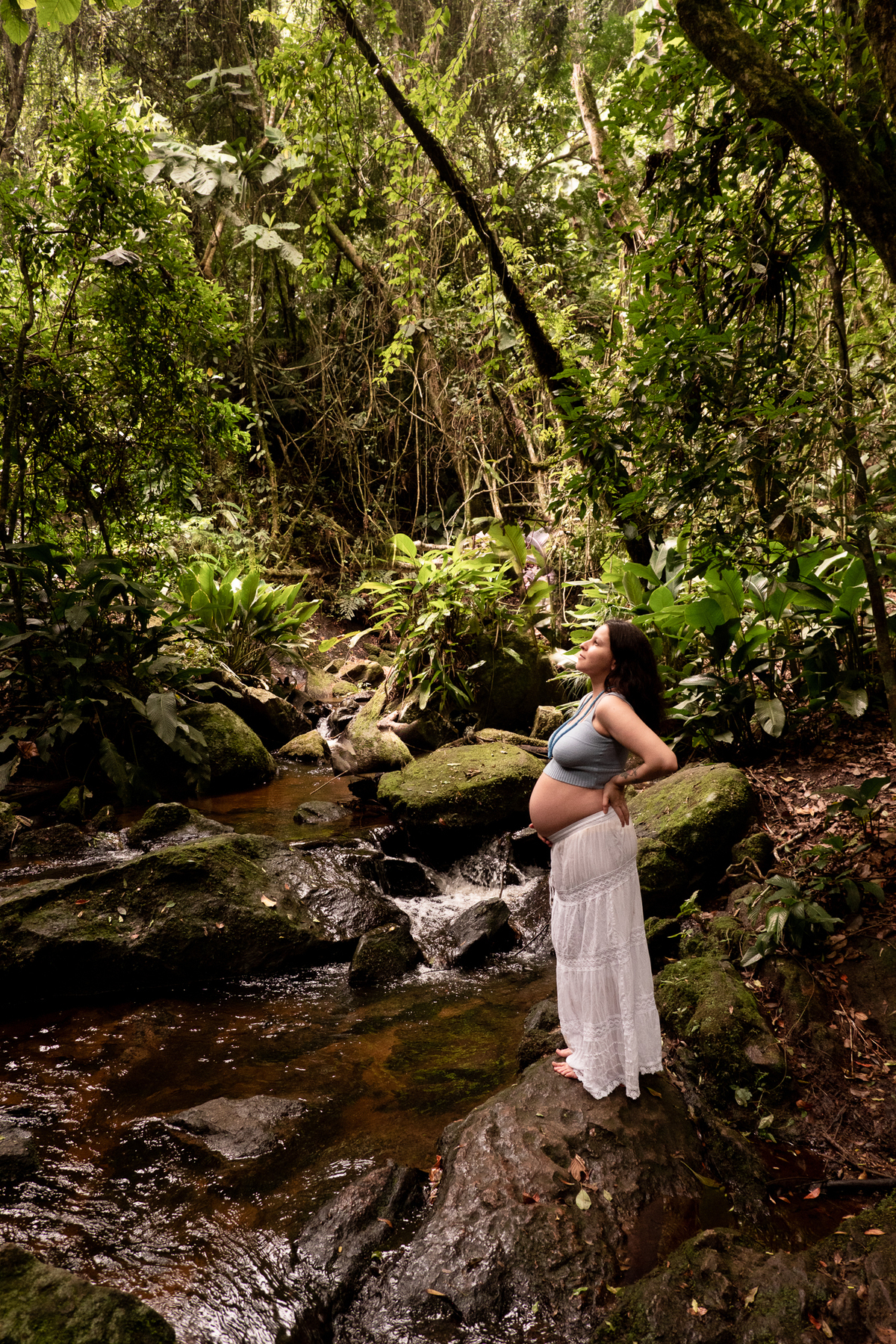 fotografia-gestante-cachoeira