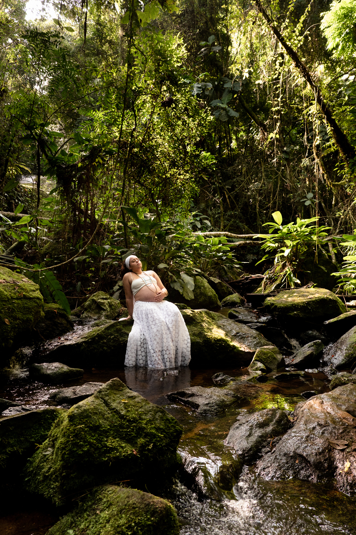 retrato-gestante-cachoeira