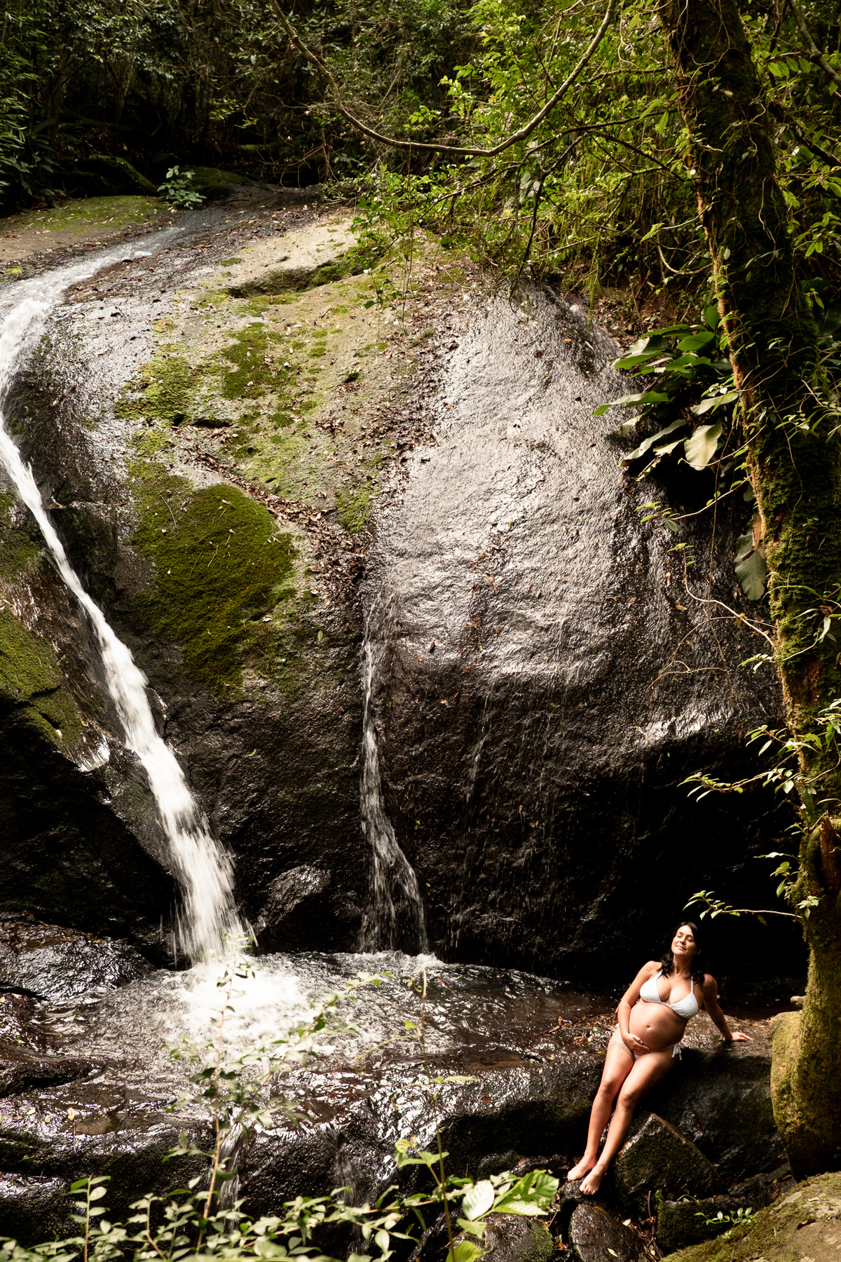 fotografia-gestante-cachoeira