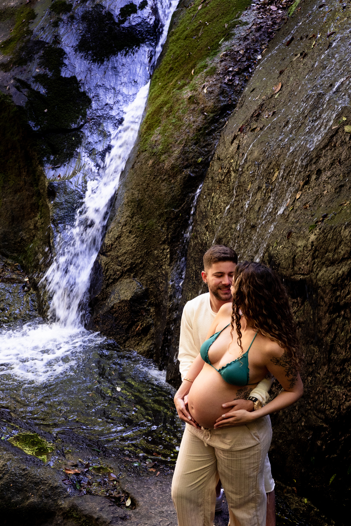 foto-gestante-cachoeira-sp