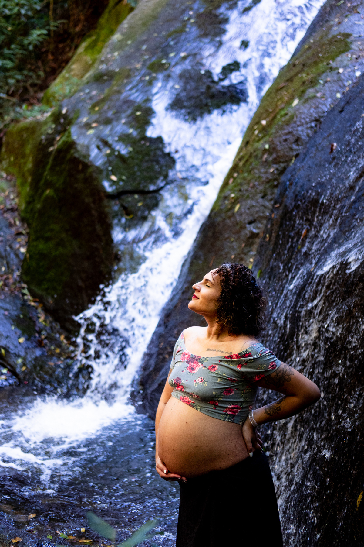 retrato-gestante-cachoeira