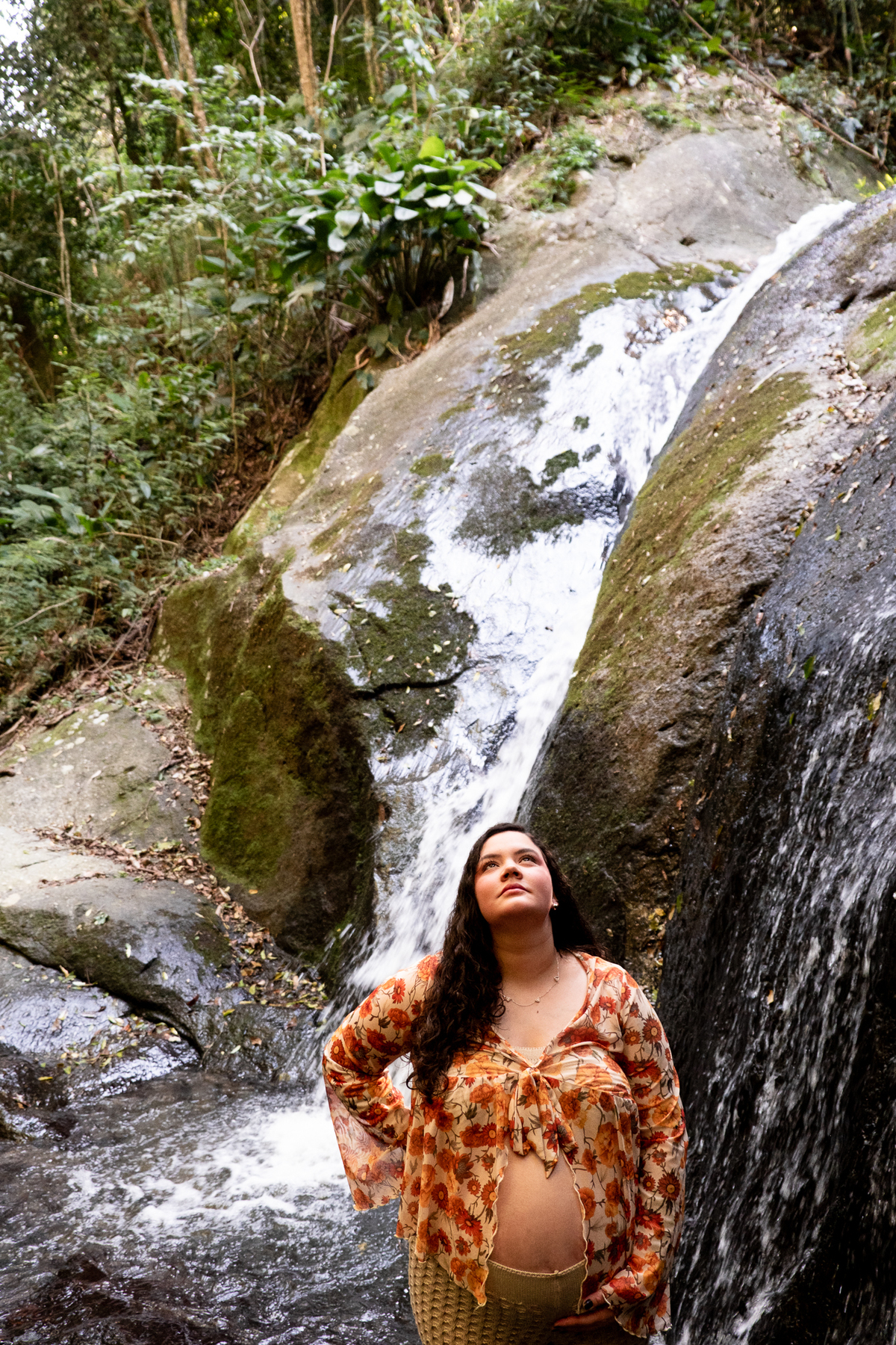 foto-gestante-cachoeira-sp