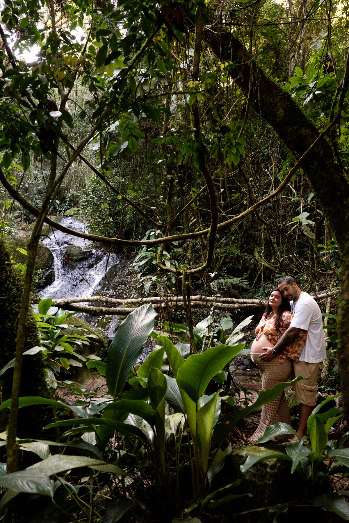 ensaio-gestante-cachoeira-sp