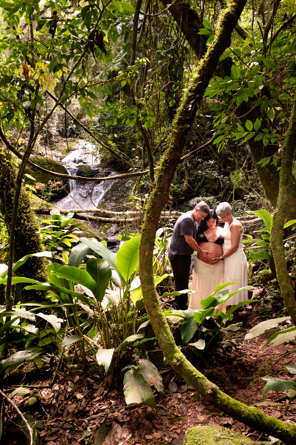 foto-gestante-cachoeira-sp