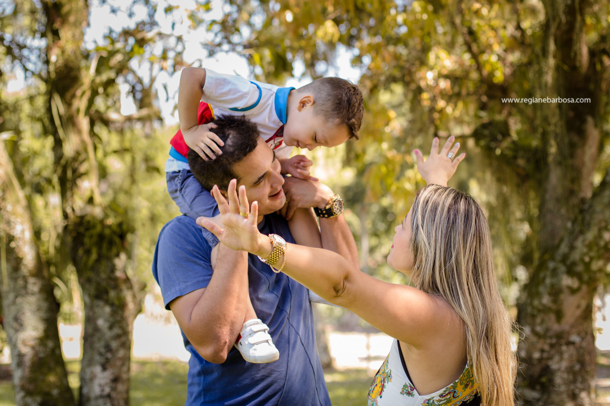 Ensaio em familia hotel fazenda villa forte engenheiro passos rj fotografia regiane barbosa
