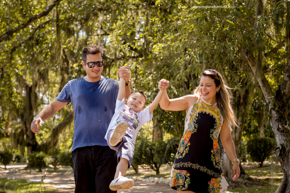 Ensaio em familia hotel fazenda villa forte engenheiro passos rj fotografia regiane barbosa
