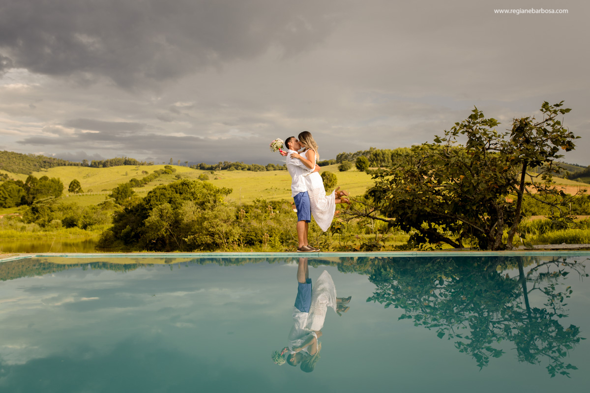 ensaio de casal pousada serra que chora itanhandu mg regiane barbosa fotografia espontaneidade e emocao a flor da pele