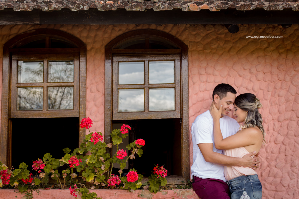 ensaio de casal pousada serra que chora itanhandu mg regiane barbosa fotografia espontaneidade e emocao a flor da pele