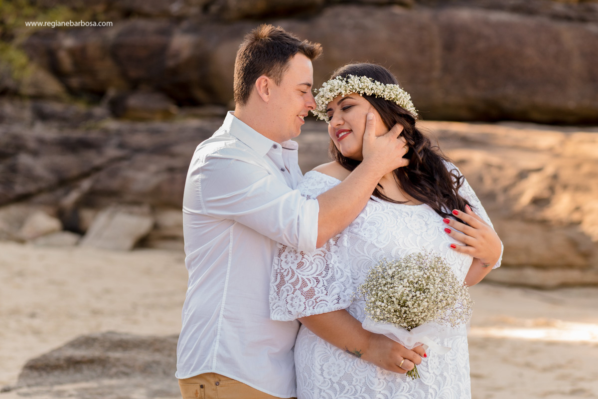 Fotografia de Casal Trindade Paraty RJ Regiane Barbosa fotografa em Cruzeiro SP