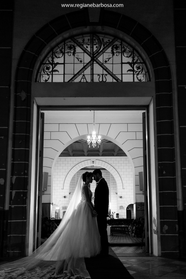 Casamento Cachoeira Paulista Igreja Sao Sebastiao Festa Clube Literario Regiane Barbosa Fotografia