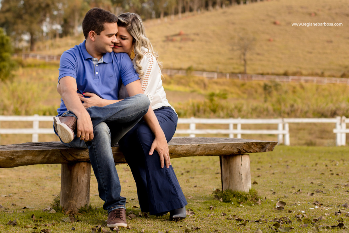 Pousada Serra que Chora Itanhandu MG Cerejeiras Fotografia de Casal espontaneidade e beleza lugar agradavel Regiane Barbosa Fotografa Casamento