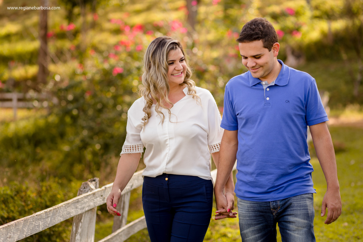 Pousada Serra que Chora Itanhandu MG Cerejeiras Fotografia de Casal espontaneidade e beleza lugar agradavel Regiane Barbosa Fotografa Casamento