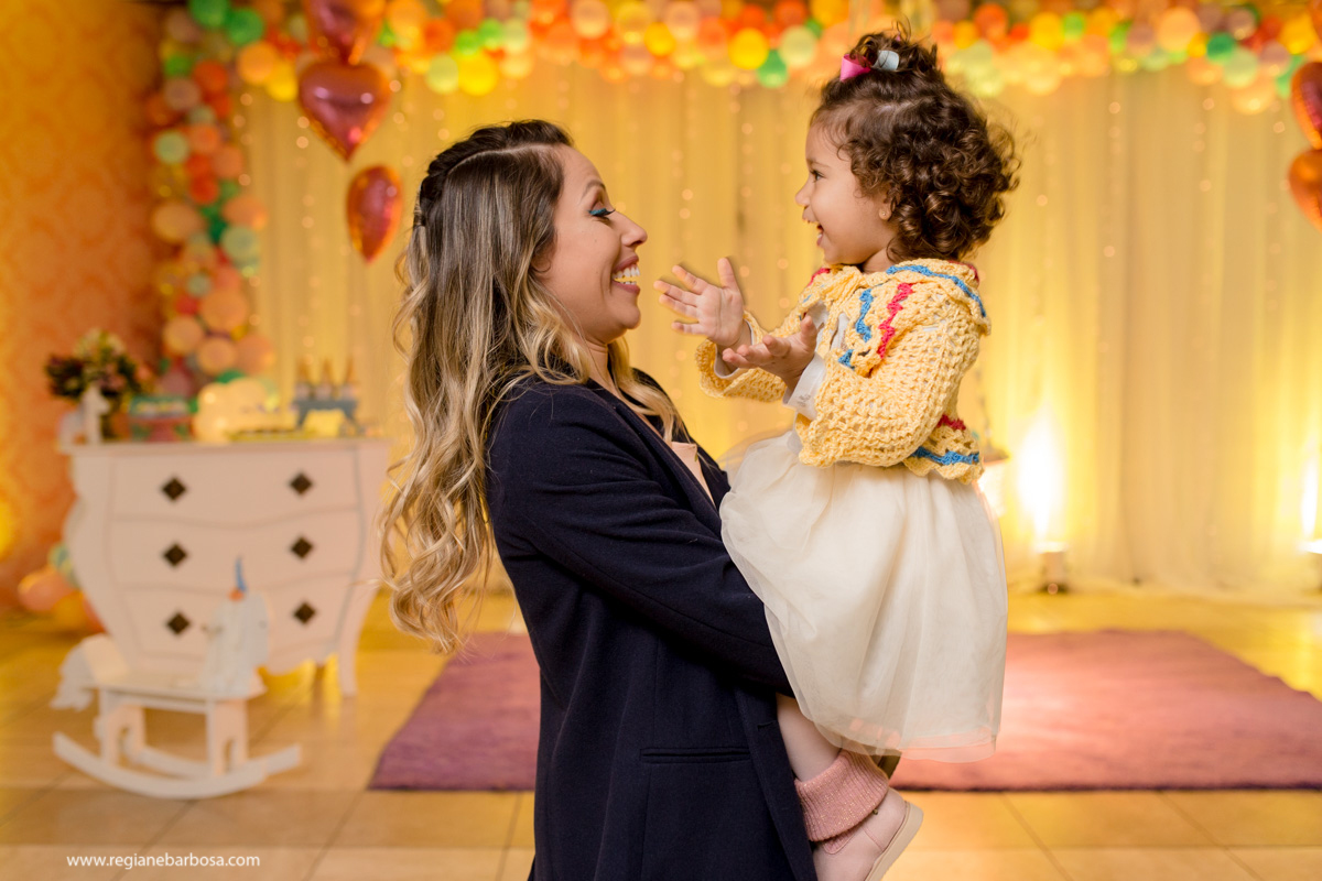 Festa unicornio 2 anos buffet carinhoso Cruzeiro SP Regiane Barbosa Fotografa beleza espontaneidade e diversao