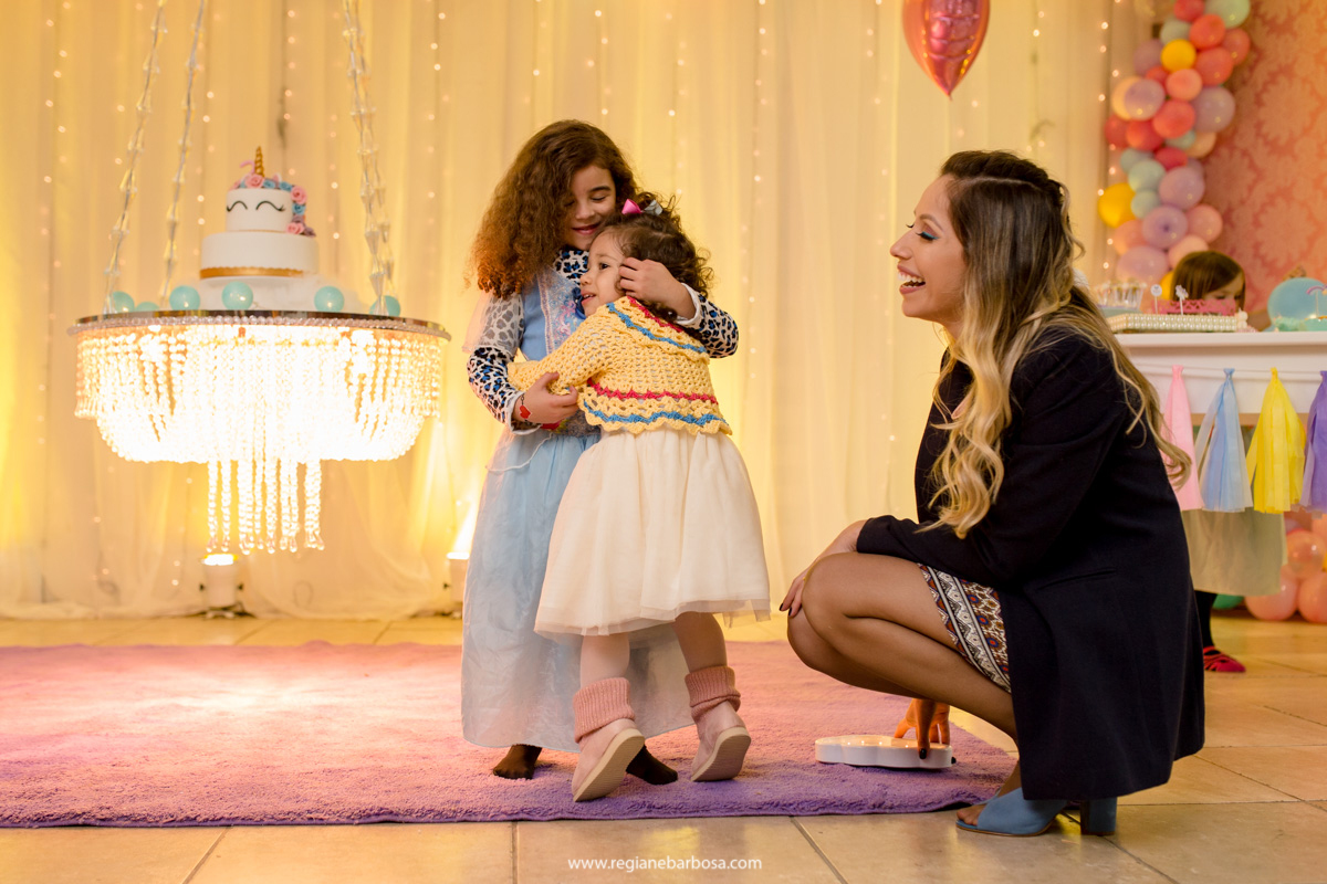 Festa unicornio 2 anos buffet carinhoso Cruzeiro SP Regiane Barbosa Fotografa beleza espontaneidade e diversao
