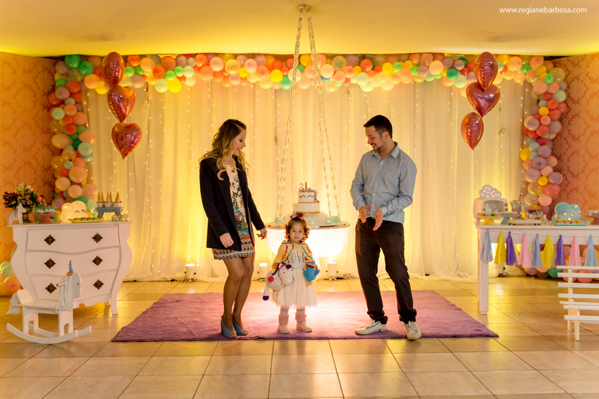 Festa unicornio 2 anos buffet carinhoso Cruzeiro SP Regiane Barbosa Fotografa beleza espontaneidade e diversao