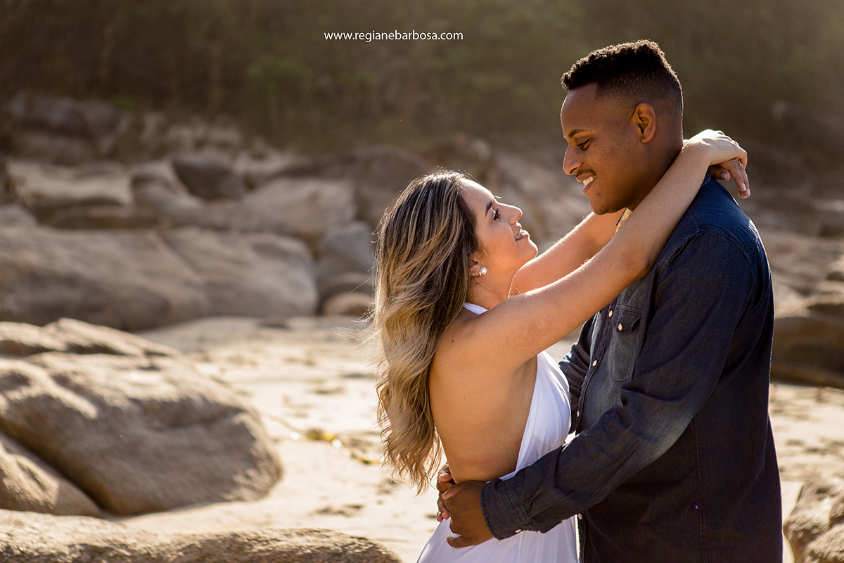 Ensaio casal Trindade RJ Regiane Barbosa fotografia