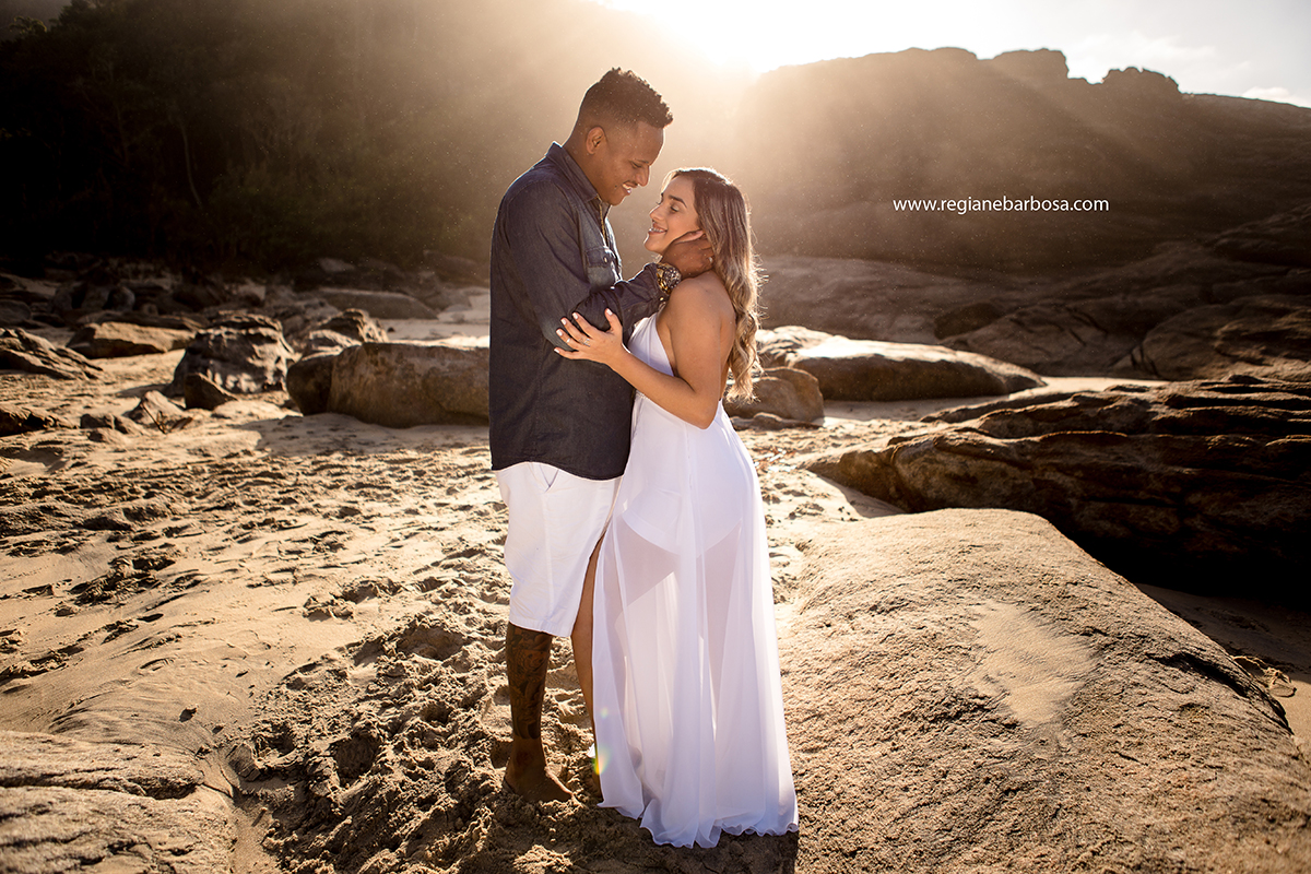 Ensaio casal Trindade RJ Regiane Barbosa fotografia