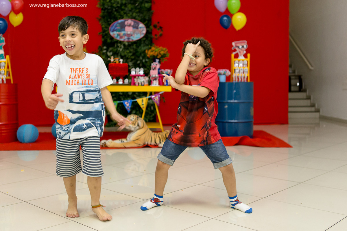 Aniversario 7 anos menina buffet fabrica de sonhos cruzeiro sp diversao e espontaneidade regiane barbosa fotografia