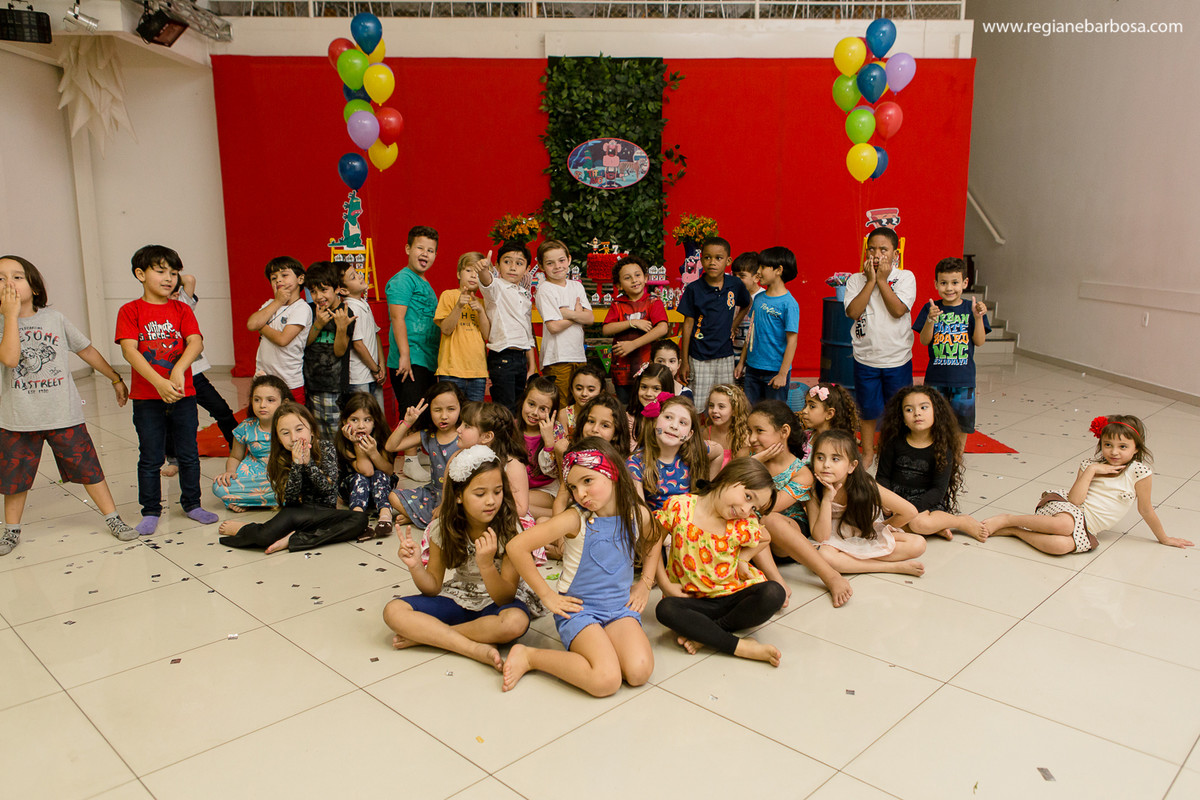 Aniversario 7 anos menina buffet fabrica de sonhos cruzeiro sp diversao e espontaneidade regiane barbosa fotografia
