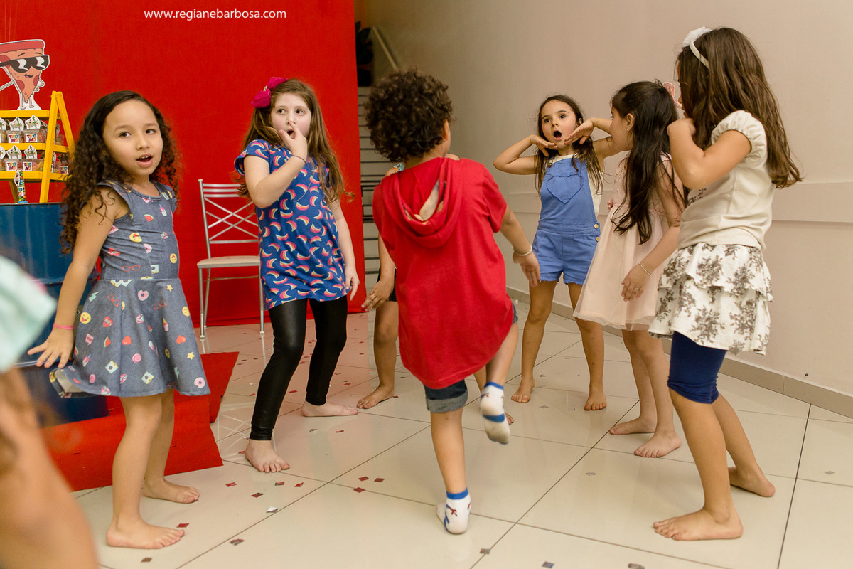 Aniversario 7 anos menina buffet fabrica de sonhos cruzeiro sp diversao e espontaneidade regiane barbosa fotografia