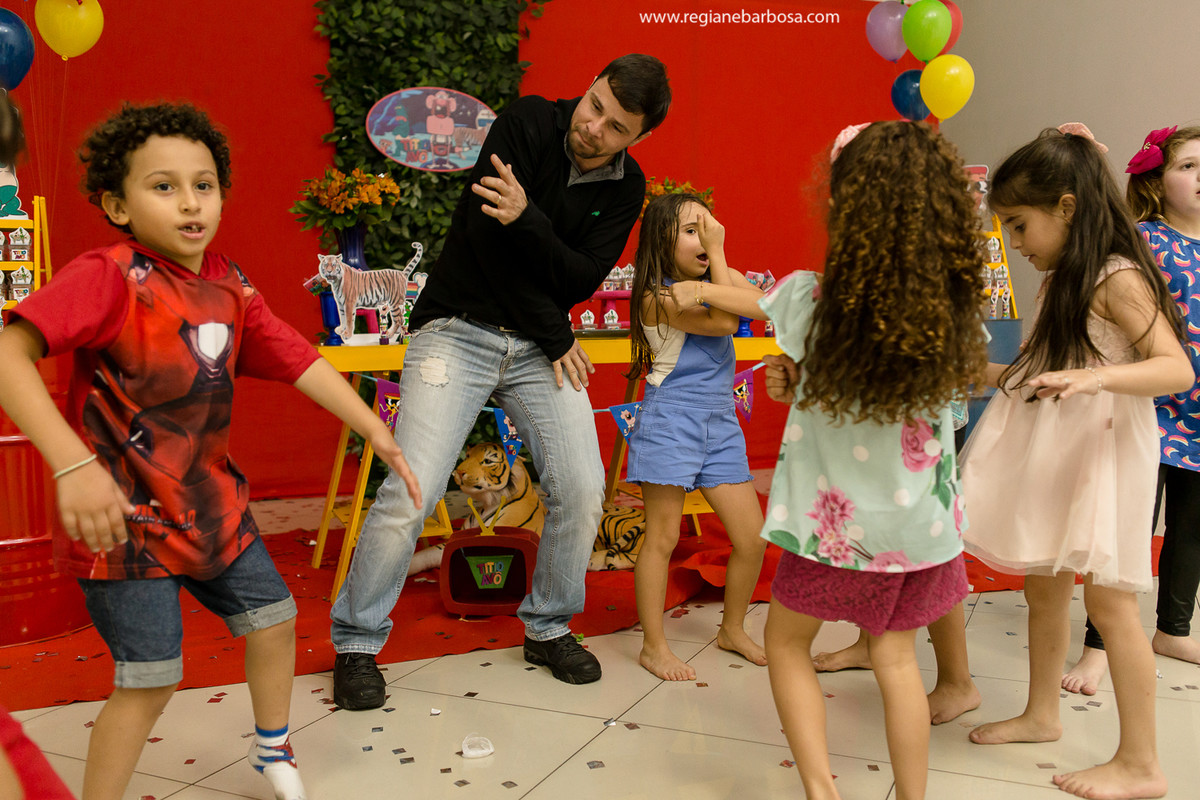 Aniversario 7 anos menina buffet fabrica de sonhos cruzeiro sp diversao e espontaneidade regiane barbosa fotografia